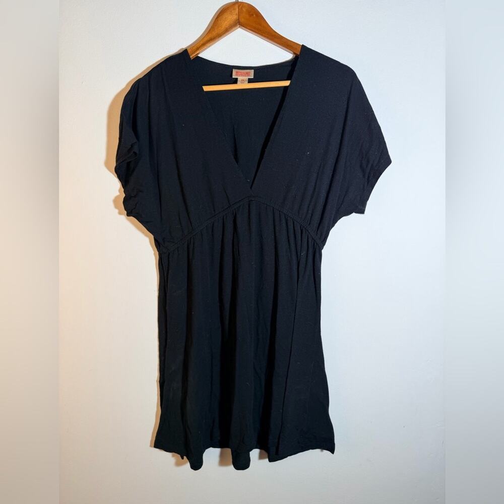 Black V-Neck Women's Tunic